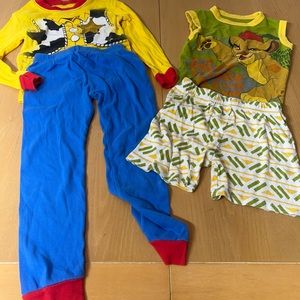 Disney Boys Pajamas Lion King and Toy story